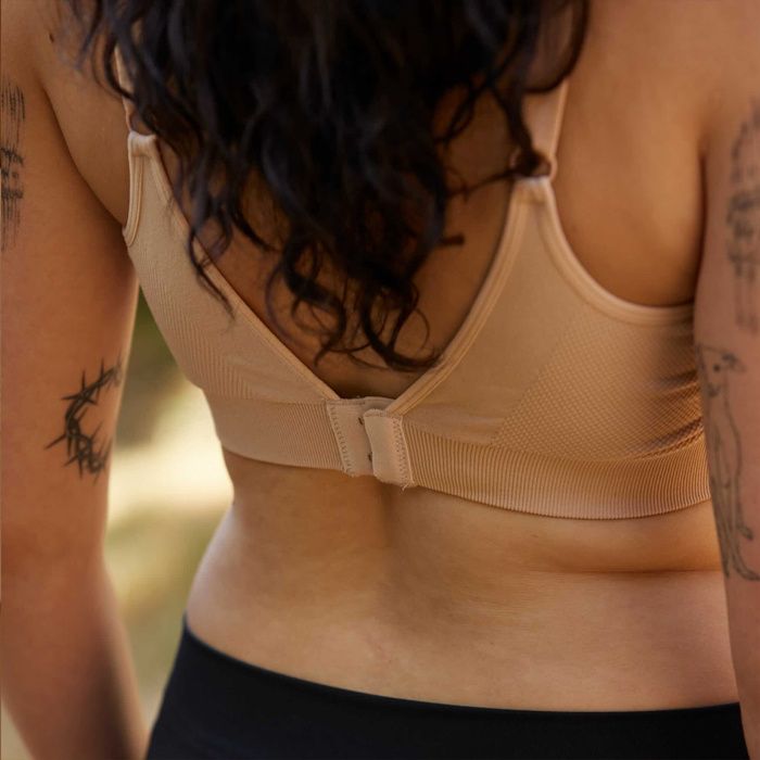 Prairie Wear Hugger Aria Compression Bra