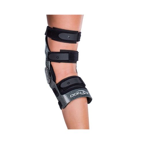 DonJoy Armor Knee Brace